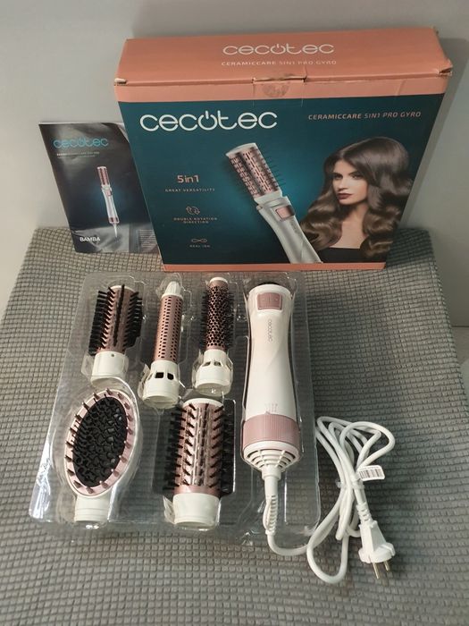 Suszarko-lokówka marki Cecotec model Bamba CeramicCare 5in1 Pro Gyro.