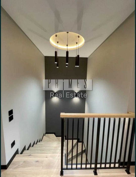 Продаж ТаунХаус в Козине, закрита територія та новий ремонт