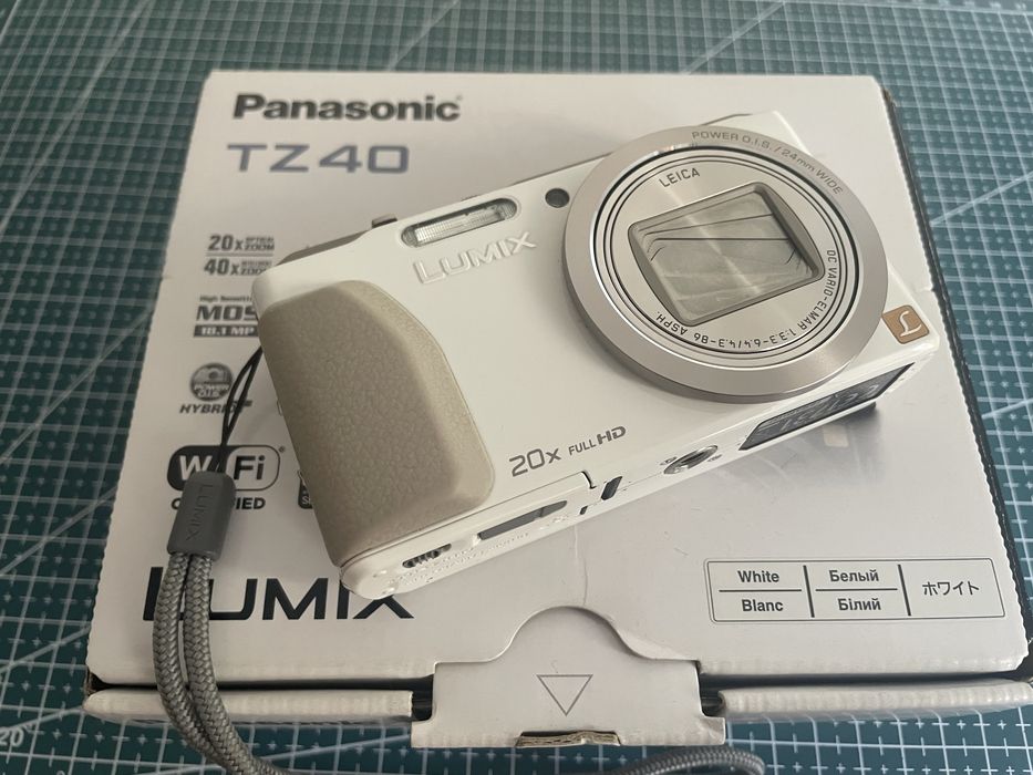 Panasonic Lumix TZ40 Leica