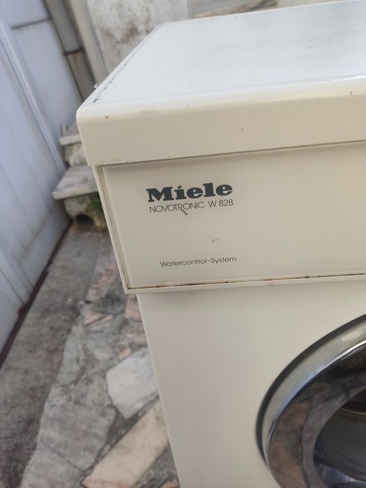 Máquina de lavar roupa