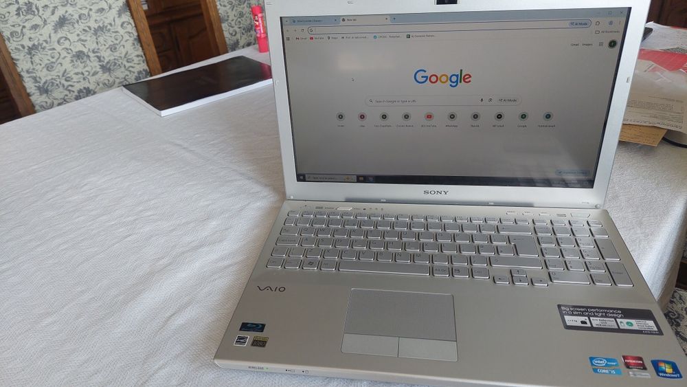 Laptop Sony Vaio  i5