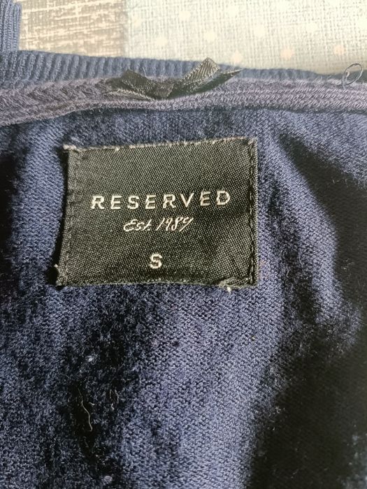 Granatowy kardigan . Rozmiar S . Reserved