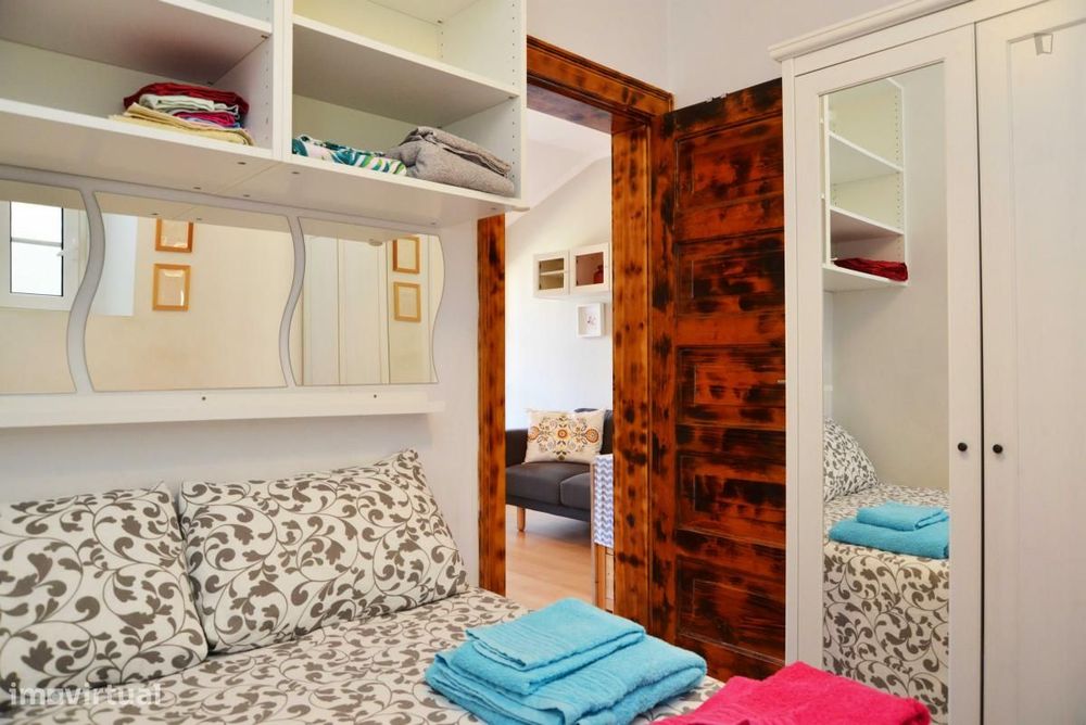 Apartamento com 1 quartos - localizado em Intendente Lisbon