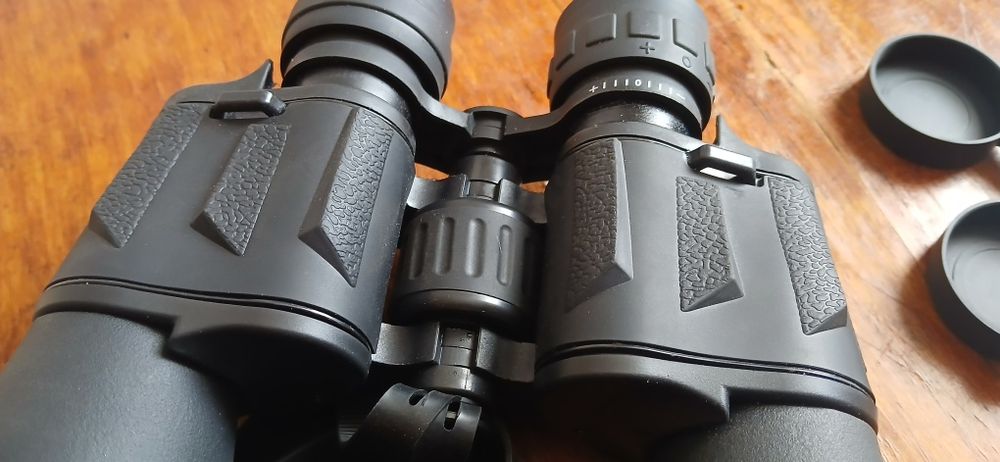 Бінокль   Canon.