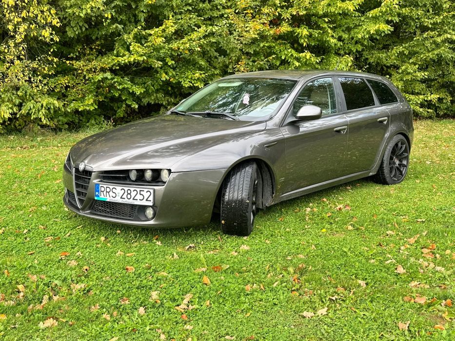 Alfa Romeo 159