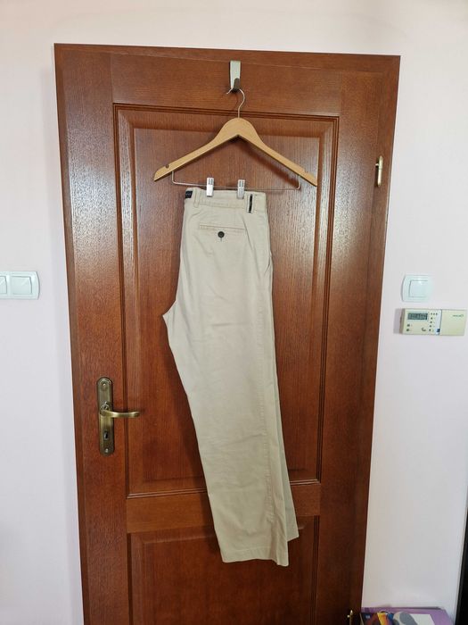 Spodnie beżowe bawełniane męskie chinosy Brax rozmiar 36 L