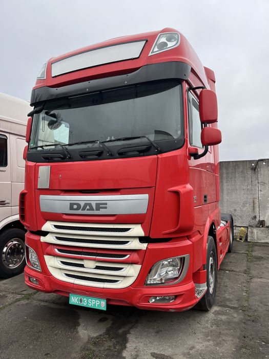 Капот, фара, губа, борода, дефлектор, ступеньки Daf 106 2016,  разборк