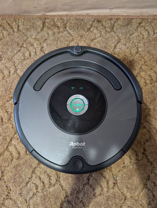 Робот-пилосос iRobot Roomba 676 Wi-Fi