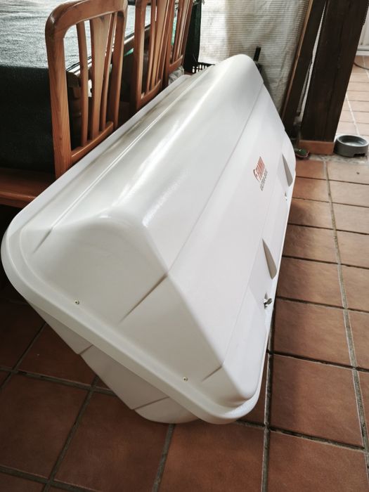 Fiamma Ultra box 360 com suporte