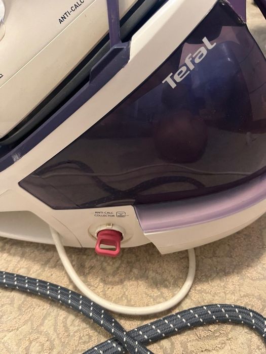 Праска та парогенератор Tefal