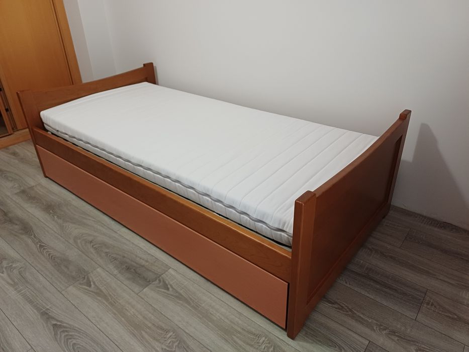 Quarto solteiro irrepreensível