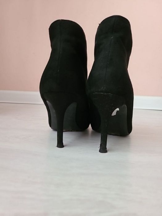 Батильоны 36/ 36,5 размер.