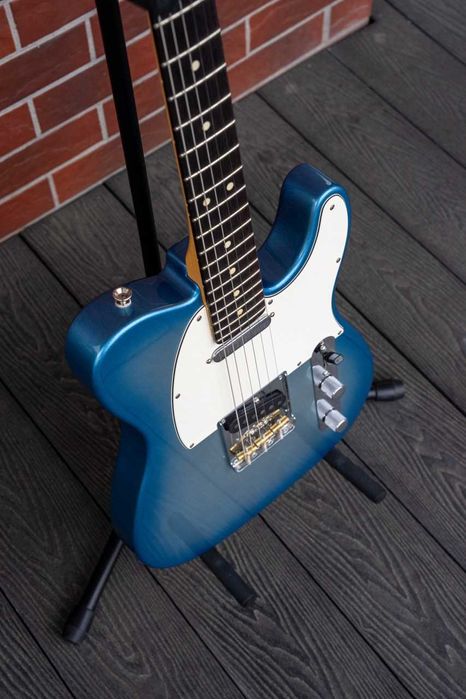 Fender Telecaster American Showcase Limited Edition Sky Burst 2020