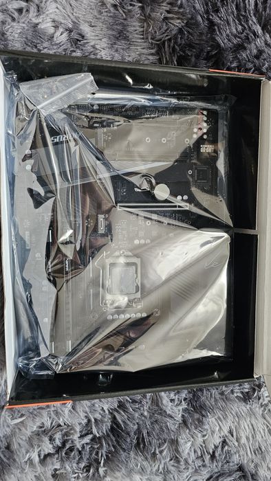 Zestaw Płyta + Procesor + 32GB RAM: Intel i5-11400F / B560 / DDR4