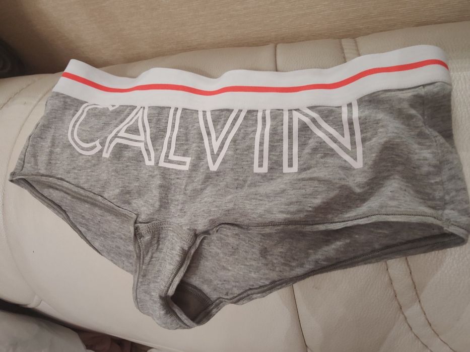100% Оригинал Calvin Klein Трусики Shorty Размер S