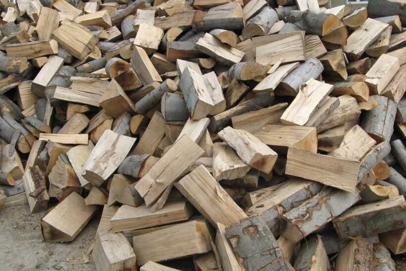 drewno kominkowe opałowe liściaste