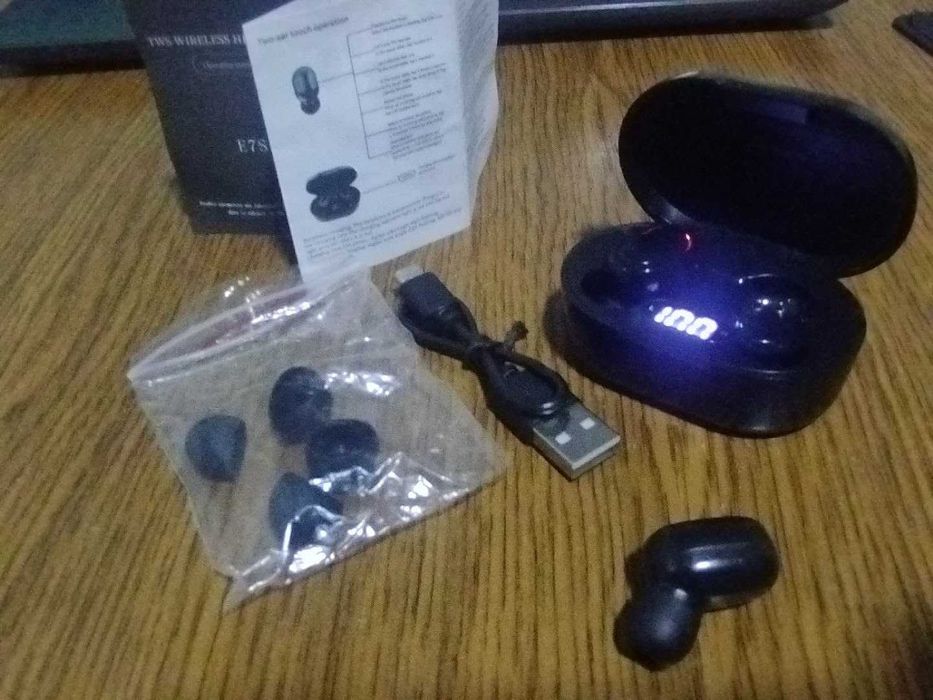 Бездротові навушники   ЦІНУ ЗНИЖЕНО!