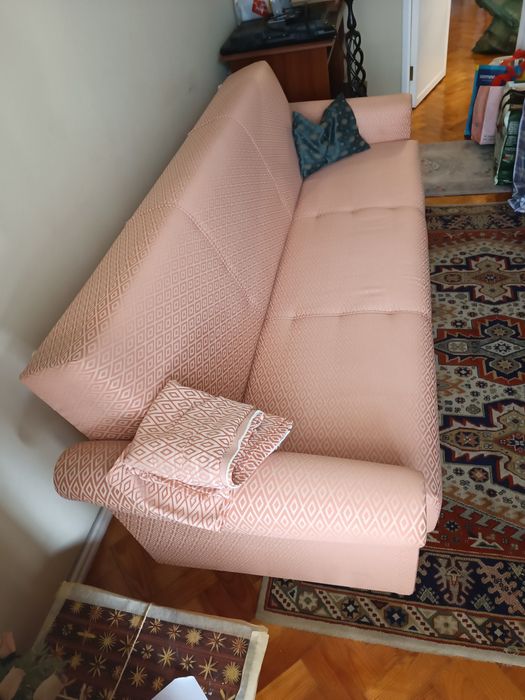 Sofá 3 lugares com cama