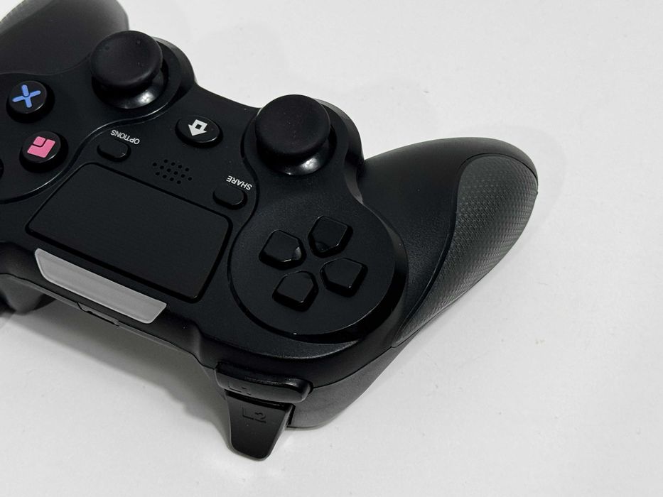 Pad bezprzewodowy Avenger do PS4 Playstation 4 | Bezprzewodowy | Czarny
