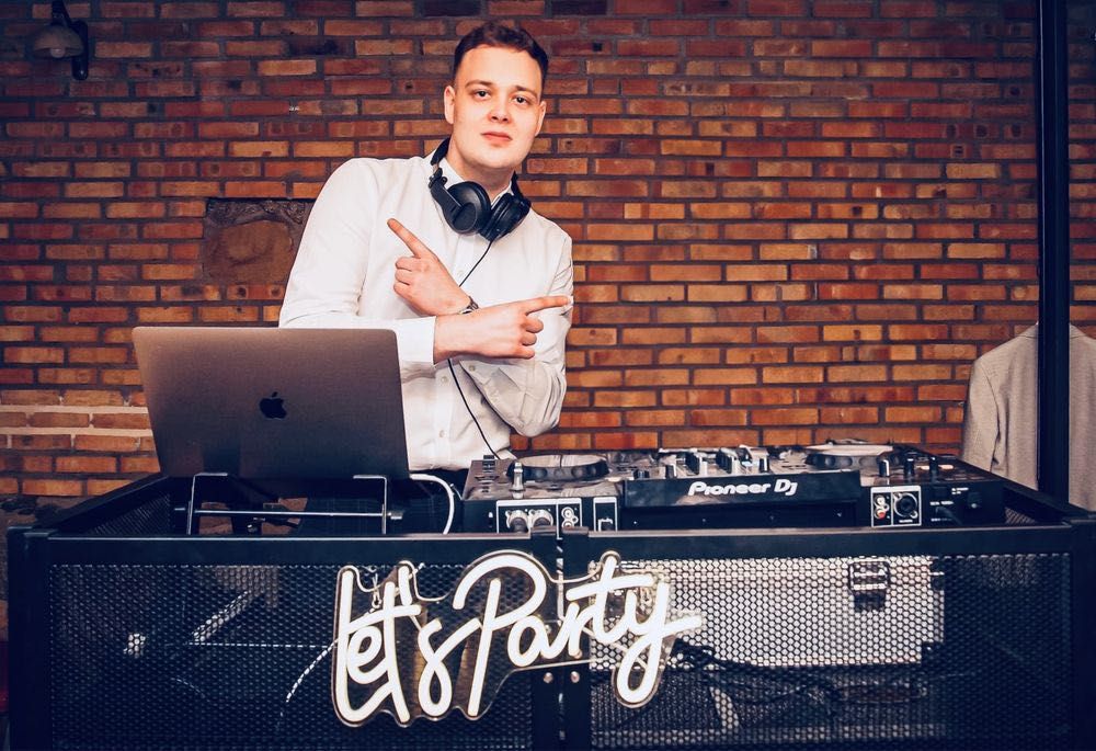 DJ Na Twoją Imprezę : Wesele , Poprawiny , Urodziny