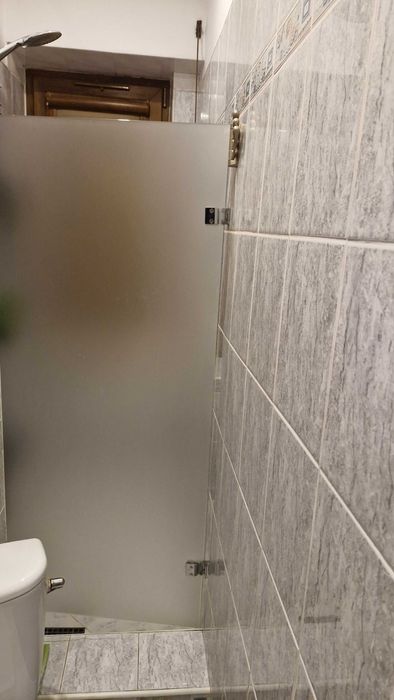 Parawan, drzwi prysznicowe szklane