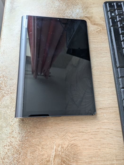 Планшет Lenovo Yoga Smart Tab YT-X705L