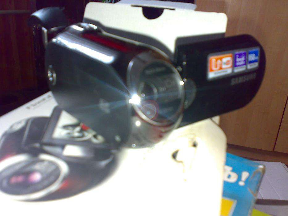 Продам видеокамеру