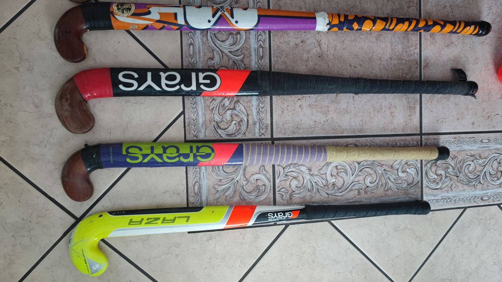 10x kij drewniany do hokeja na trawie + 2x torba