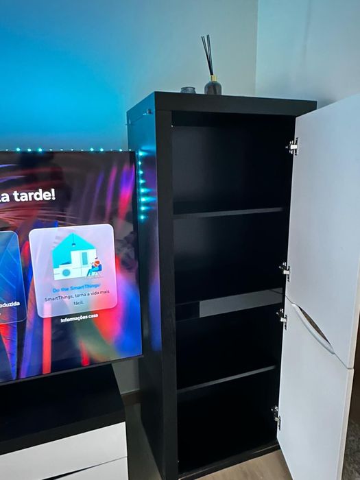 Móvel para televisão