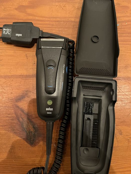 Máquinas de barbear todas a funcionar