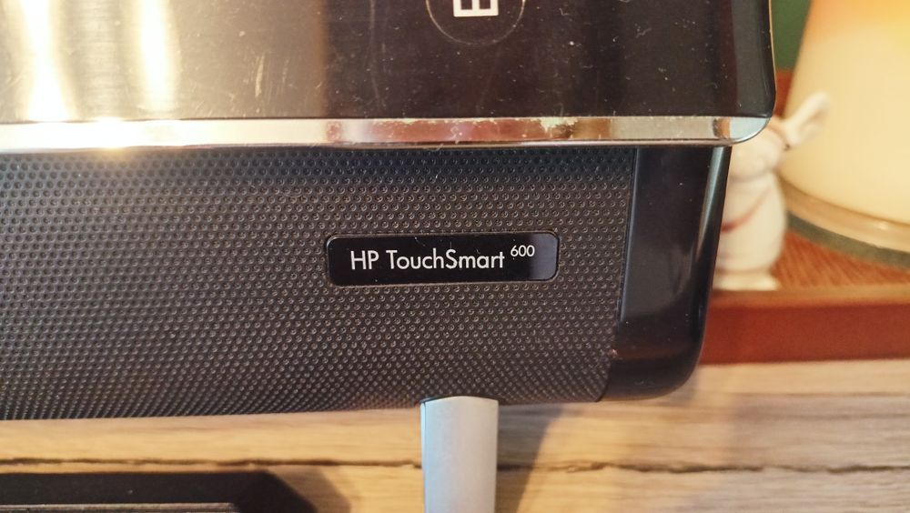 Komputer HP TouchSmart 600, Dotykowa matryca Windows 10 Home