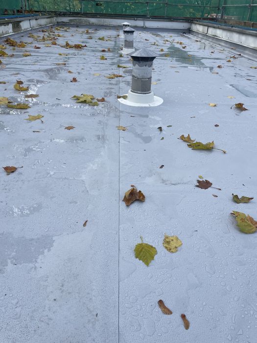 Montaz  Membrana PCV hydroizolacja na tarasy balkony dachy