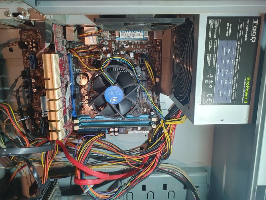 PC Desktop torre HIGHSCREEN429594370618183685