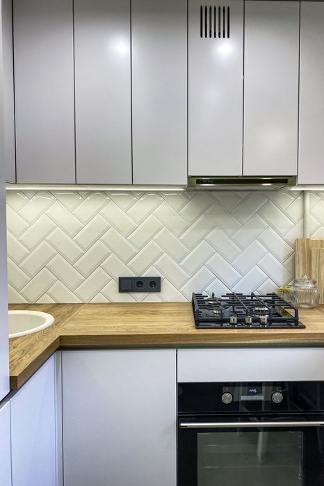 Від власника.  ЖД,  ЦЕНТР 3кімнатна  НОВОСТРОЙ річка поряд.