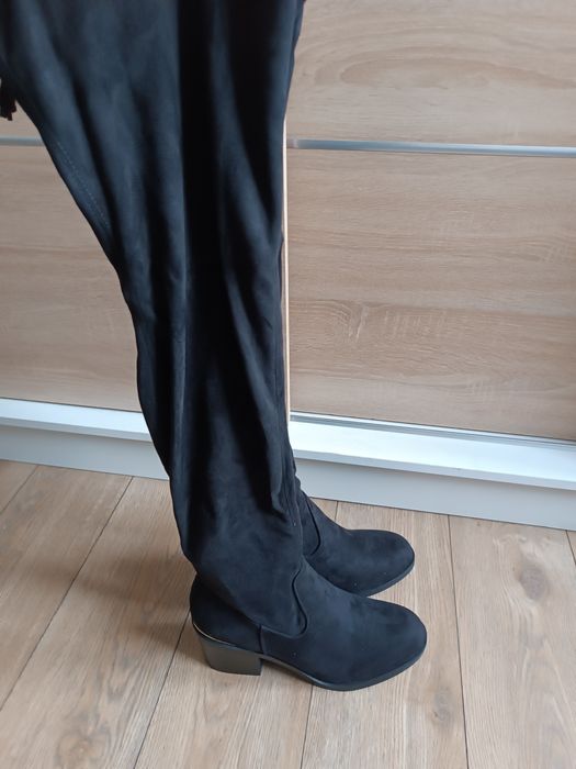 Czarne kozaki za kolano rozmiar 45