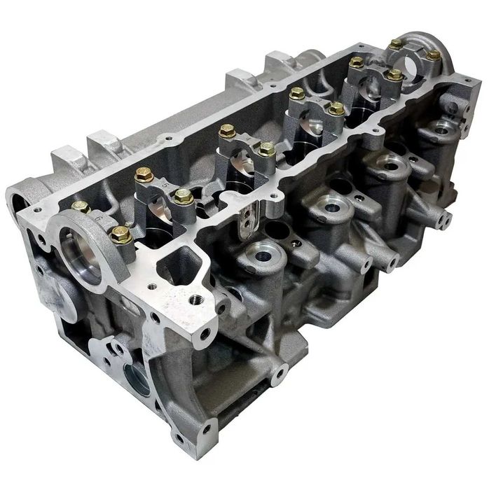 Головка блока Renault Nissan Dacia Suzuki 1.5 DCI 770147318  908521