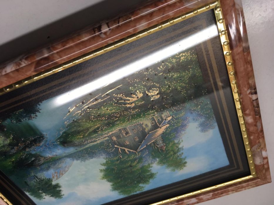 Frames That Glow in the Dark64585734116355124