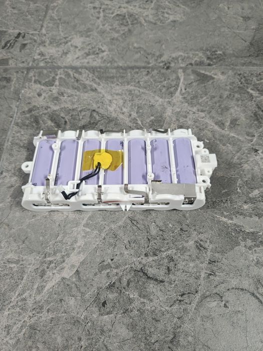 Nowy wkład do akumulatora baterii Tefal 25,2V serii 11,60 , 12,60 itp.