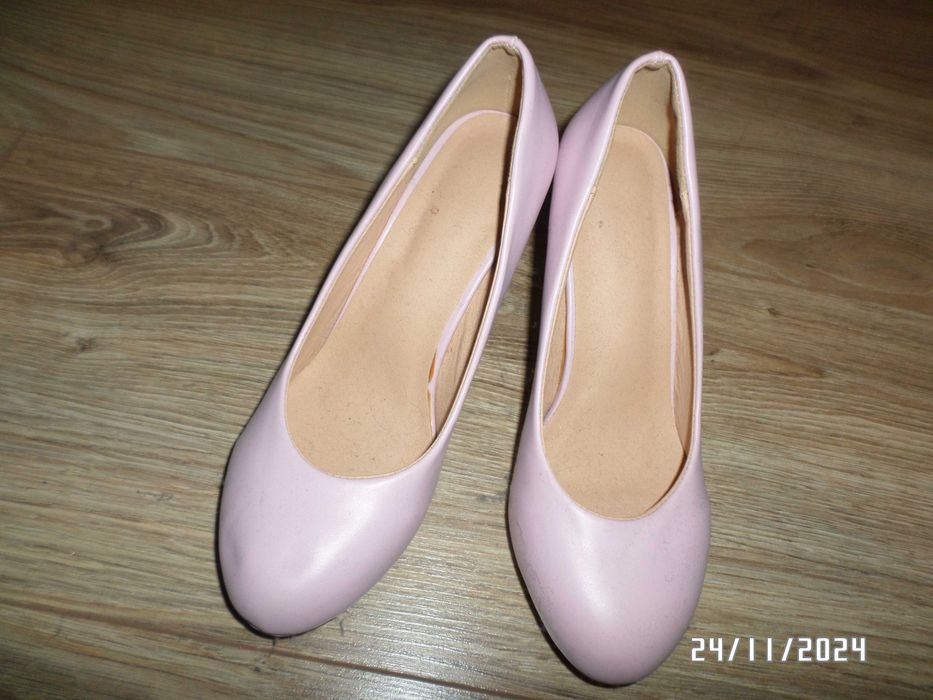 śliczne czółenka-buty damski -rozmiar-38