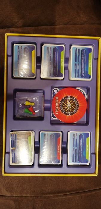 Gra planszowa Milionerzy dorośli vs dzieci