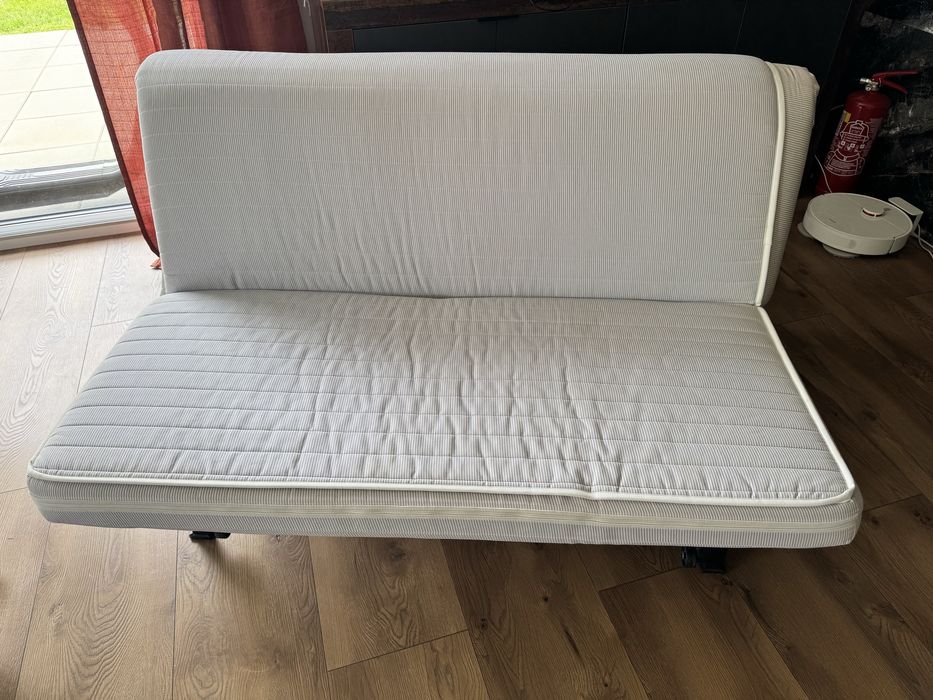 Sofa dwuoaobowa rozkladana do spania  140x200