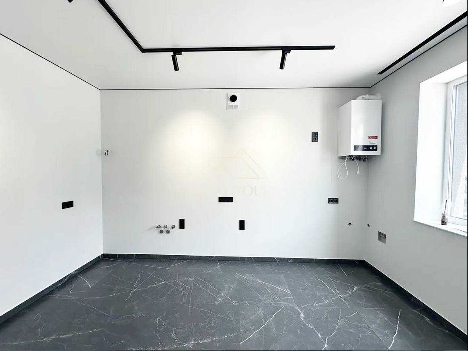 Продаж Будинок/Таунхаус 120 м2 з Сучасним ремонтом і власним подвір'ям