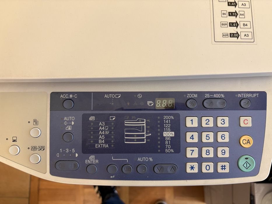 Wielofunkcyjna kompaktowa kopiarko-drukarka Sharp AR-5320