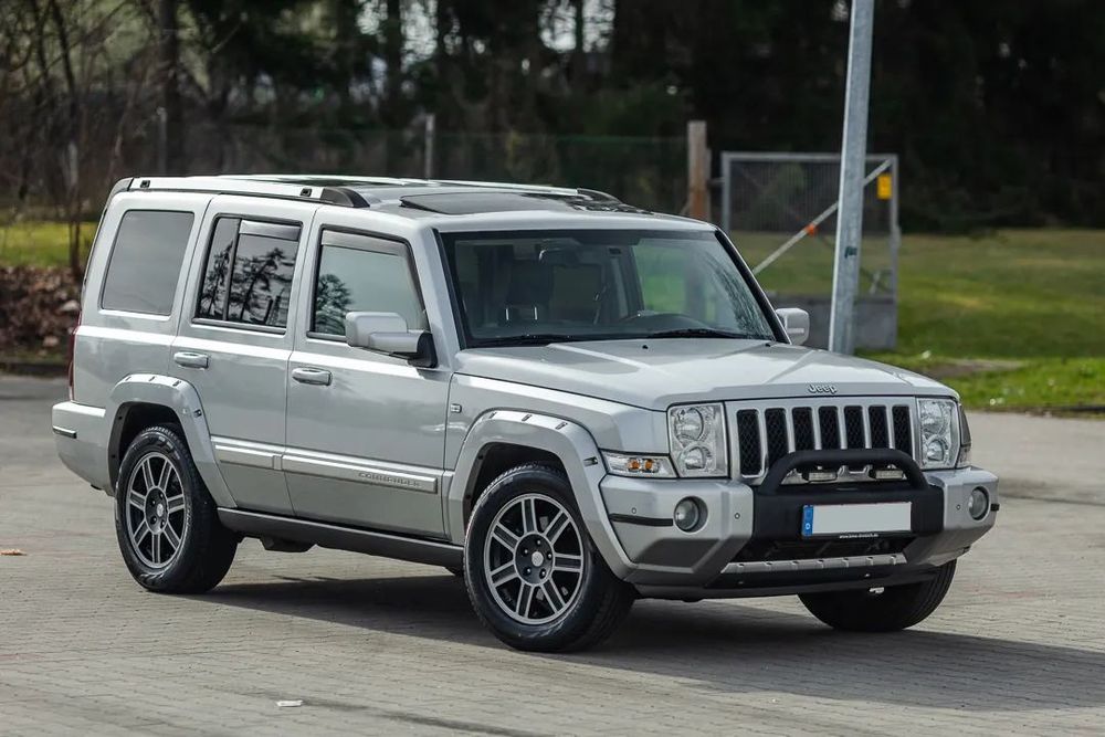 Jeep Commander Overland, Lift, Navi, Kamera, DVD !!