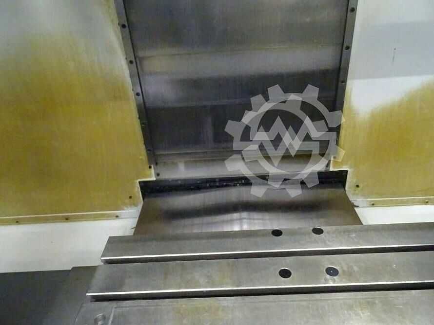 Haas VF4 (Mikron VCE 1250)