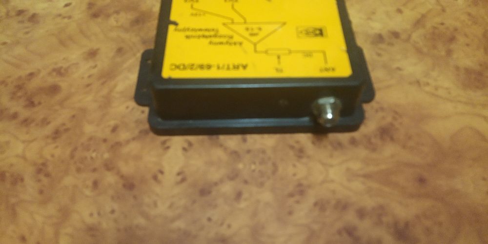 Rozdzielacz antenowy 2 telewizory sprawny