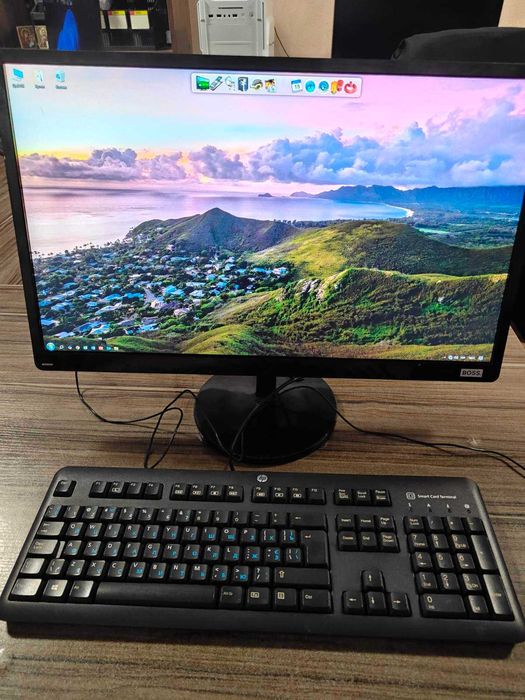 Продаю комп. моноблок в отличном состоянии в комплекте