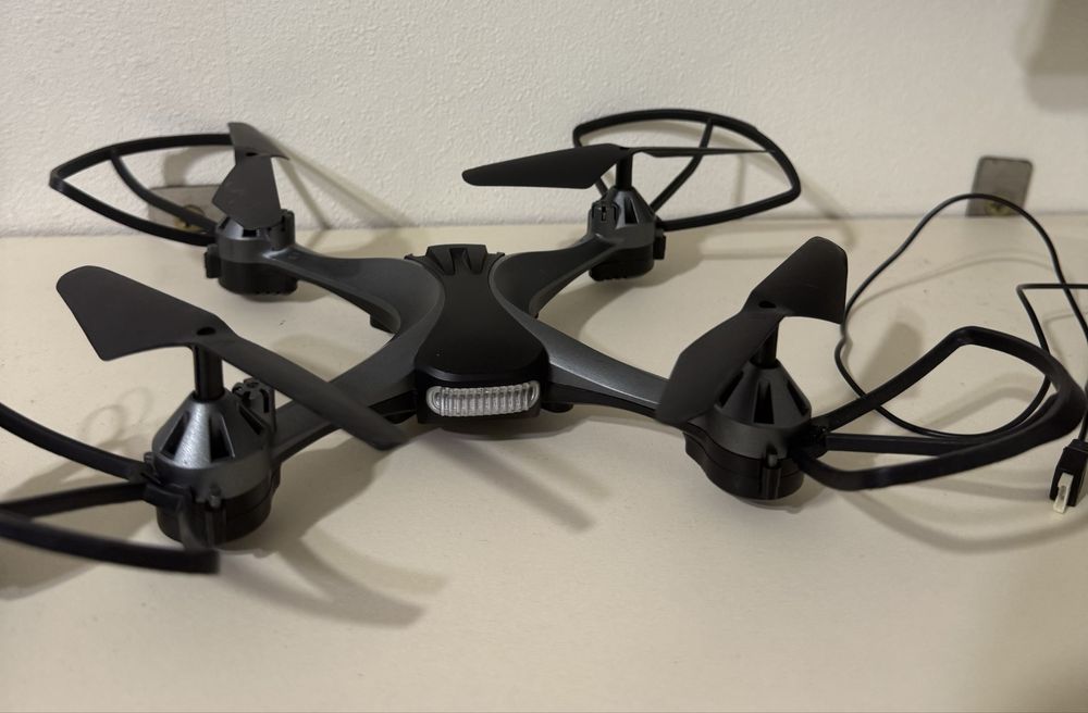 Квадрокоптер 801W