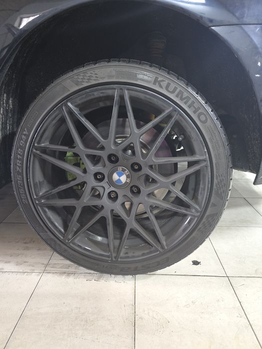 Jantes bmw 18 5x120 M4 cs