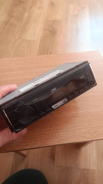 Продам магнітолу JVC